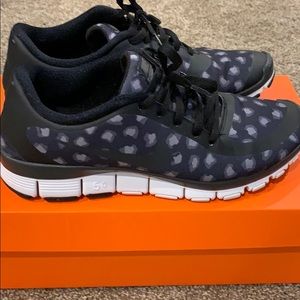 Womens Nike Free 5.0 V4 Animal Print Sneakers